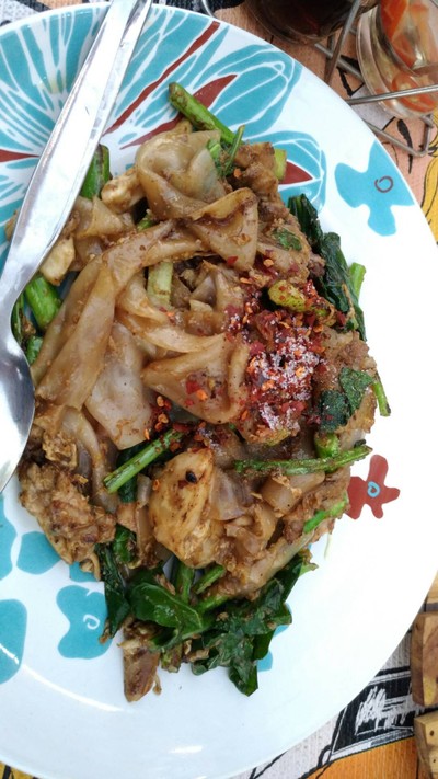ผัดซีอิ้วหมู ผัดได้หอมให้เยอะ