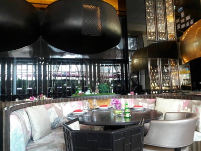 บรรยากาศ Royal Osha ร่วมฤดี