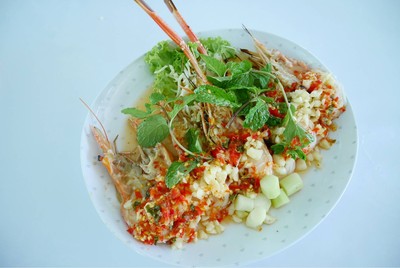 กุ้งใหญ่ย่างยำ (