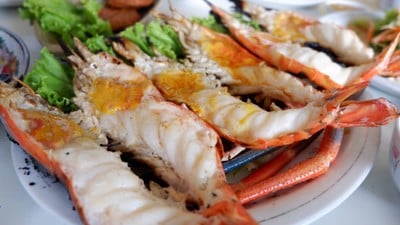 กุ้งใหญ่เผา