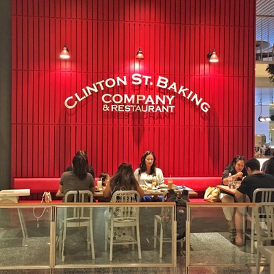 หน้าร้าน Clinton St. Baking Company
