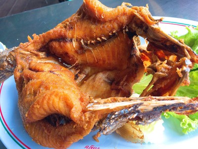 เมนูของร้าน เรือนอาหารทะเลวังมุข