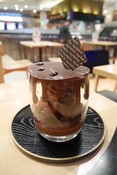 Chocolate Melt Parfait (179฿)