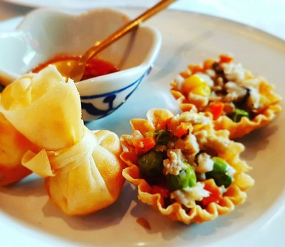 Complimentary ของร้าน