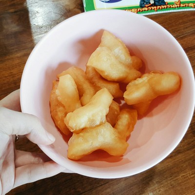 เมนูของร้าน ร้านแม่งามอิ่มอร่อย ถนนคนเดินเชียงคาน