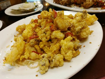 ปลาหมึกผัดไข่เค็ม 