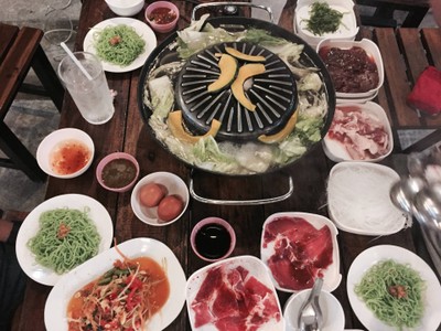 จิ้มจุ่มซุ้มสบาย บุฟเฟ่ต์