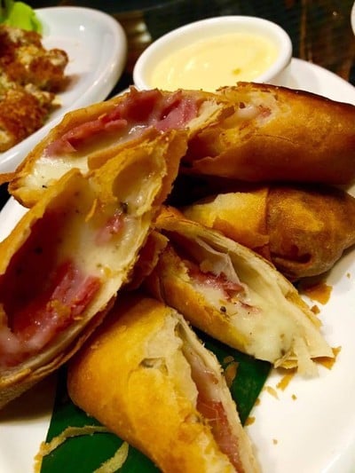 เมนูของร้าน Montra House Bar & Restaurant