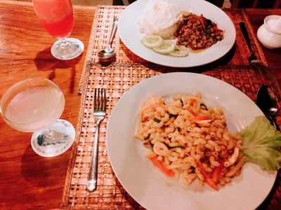 มักกะโรนีกุ้ง