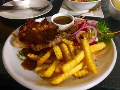 เมนูของร้าน Montra House Bar & Restaurant