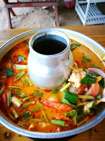 ต้มยำกุ้ง