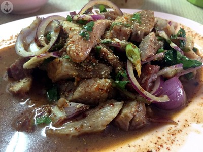 น้ำตกหมู