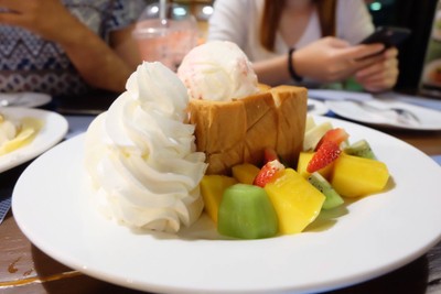 เมนูของร้าน Sila Coffee & Bistro -