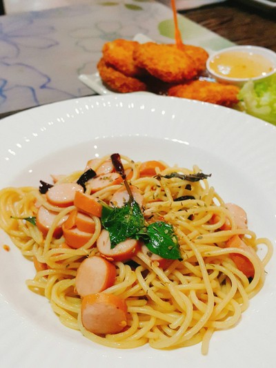 สปาเกตตี้ไส้กรอก