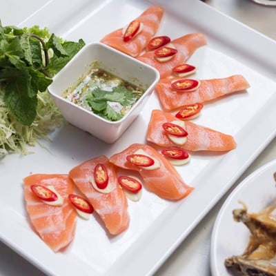 จับแพะชลแกะ