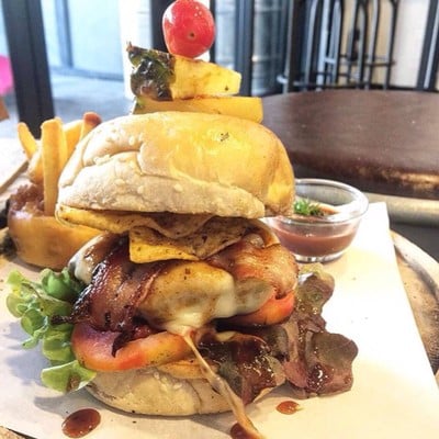 เมนูของร้าน The Zixgar Club