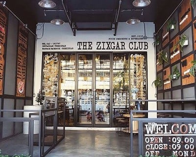 หน้าร้าน The Zixgar Club