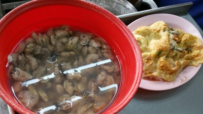 ข้าวไข่เจียวหอยนางรม