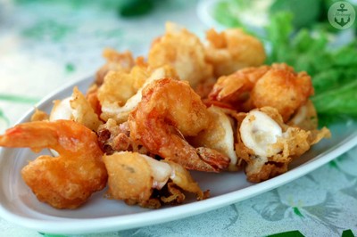 กุ้งชุบแป้งทอด