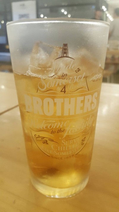 เมนูของร้าน TREEBOX PIZZA & MORE เดอะ บล๊อต