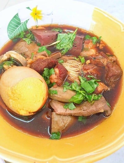 ทุ่งสงซาลาเปา ต้นตระกูล ทุ่งสงซาลาเปา ต้นตระกูล