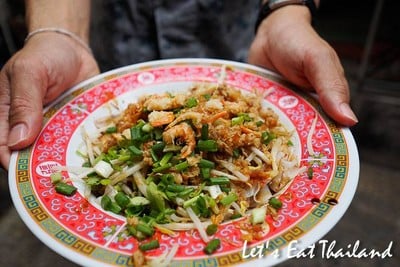 ก๋วยเตี๋ยวหลอด สูตรโบราณ หลัง สน.พลับพลาไชย