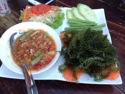 ตำสาหร่ายพวงองุ่น