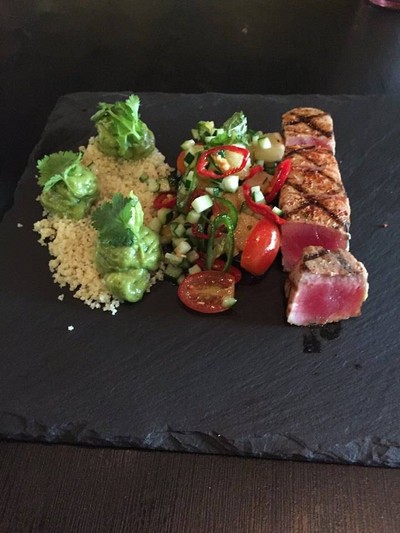 Grilled tuna .