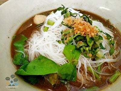 เตี๋ยวเรือเส้นแซ่บ (ZenZaab Boat Noodles) เตี๋ยวเรือเส้นแซ่บ (ZenZaab Boat Noodles)
