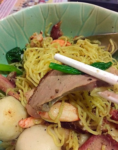 บะหมี่รวมพล น้ำ