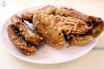 เมนูของร้าน กล้วยทอด (เจ้าเก่านางเลิ้ง) เอี๊ยมชมพู