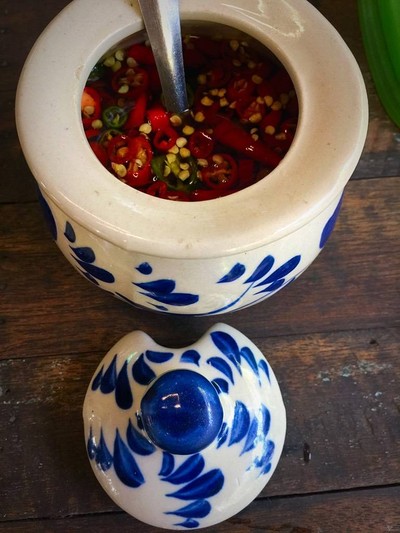 พริกน้ำปลาเยอะดีคะ