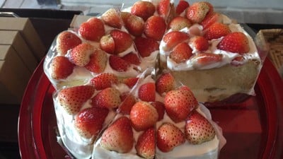 เค้กครีมสตรอเบอรี่