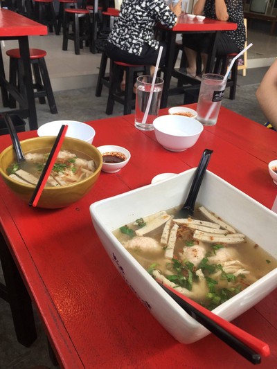 ก๋วยจั๊บเส้นสด (ญ้อ จั๊บ ญวน) ก๋วยจั๊บเส้นสด (ญ้อ จั๊บ ญวน)