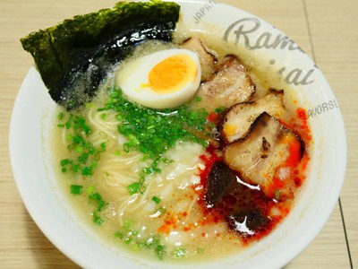 ราเมน แดง