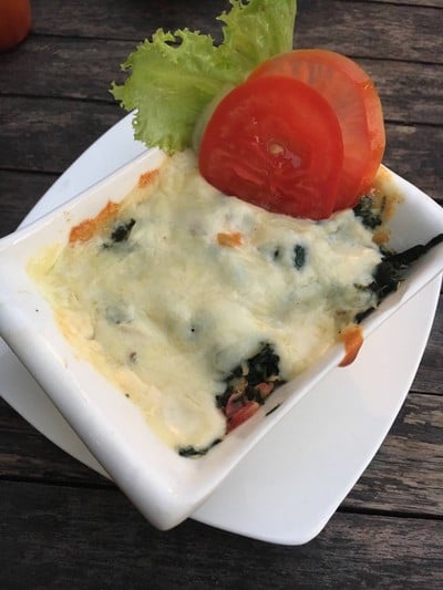 ผักโขมอบชีส