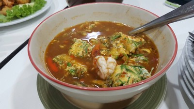แกงส้มชะอมกุ้ง