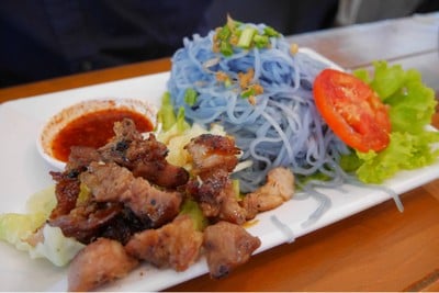 เมนูของร้าน ก๋วยเตี๋ยวอัญชัน