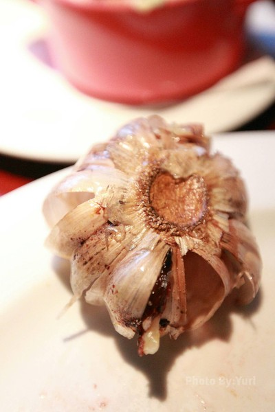 กระเทียมเผา