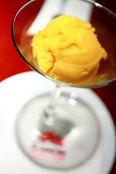 Mango Sorbet ฿ 65