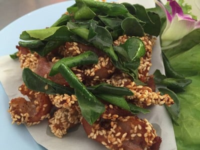 อาหาร หรือ เครื่องดื่ม