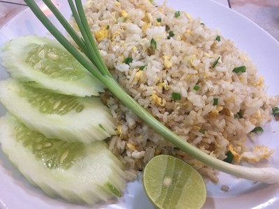 ข้าวผัดปู