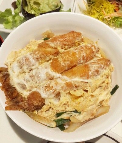 ข้าวหน้ากุ้งเทมปุระ