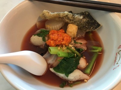 เย็นตาโฟเครื่องทรง โดย อ.มัลลิการ์ (Yentafo Kruengsonge by A. Mallika) สาขาปตท. มหาชัย กม.22 เย็นตาโฟเครื่องทรง โดย อ.มัลลิการ์ (Yentafo Kruengsonge by A. Mallika) สาขาปตท. มหาชัย กม.22