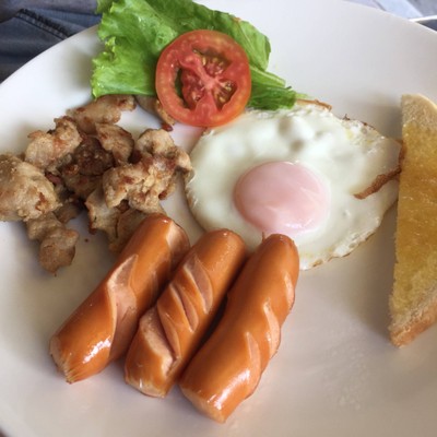 บ้านก๋ง สุราษฎร์ (Baankong surat) ตลาดบ้านครู บ้านก๋ง สุราษฎร์ (Baankong surat) ตลาดบ้านครู