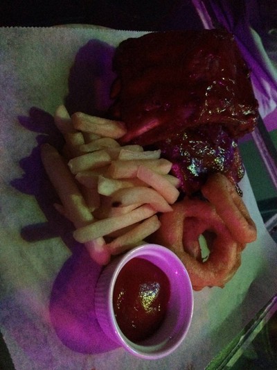 ซี่โครงหมูอบซอสบาบีคิว