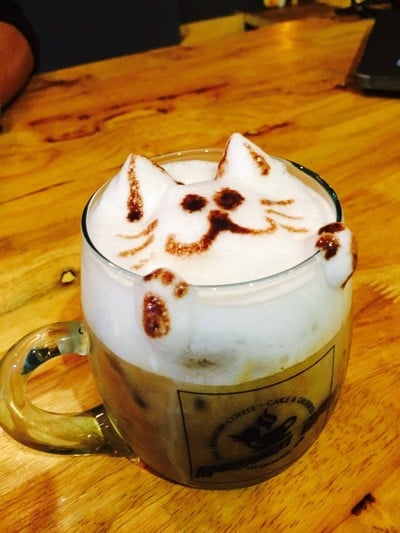 Modernducks Cafe เชิงทะเล