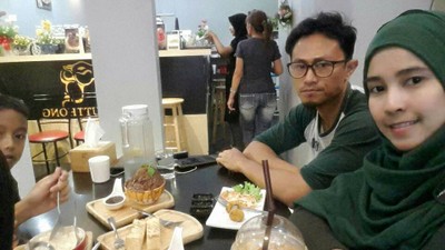 อาหาร หรือ เครื่องดื่ม