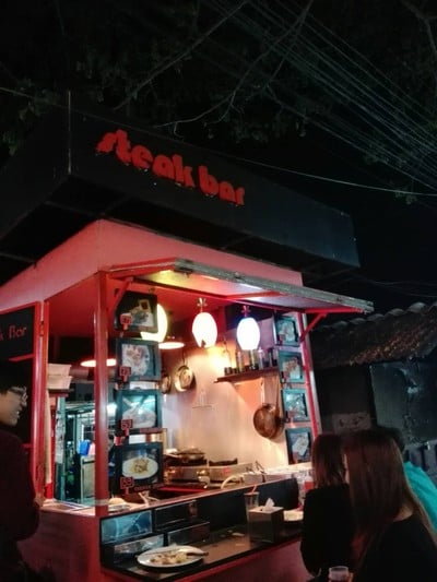 Steak Bar