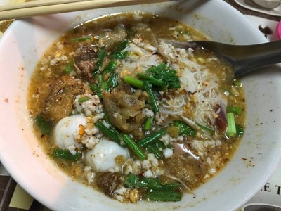 ก๋วยเตี๋ยวหมูคุณย่า แยกวัดม่วง ก๋วยเตี๋ยวหมูคุณย่า แยกวัดม่วง